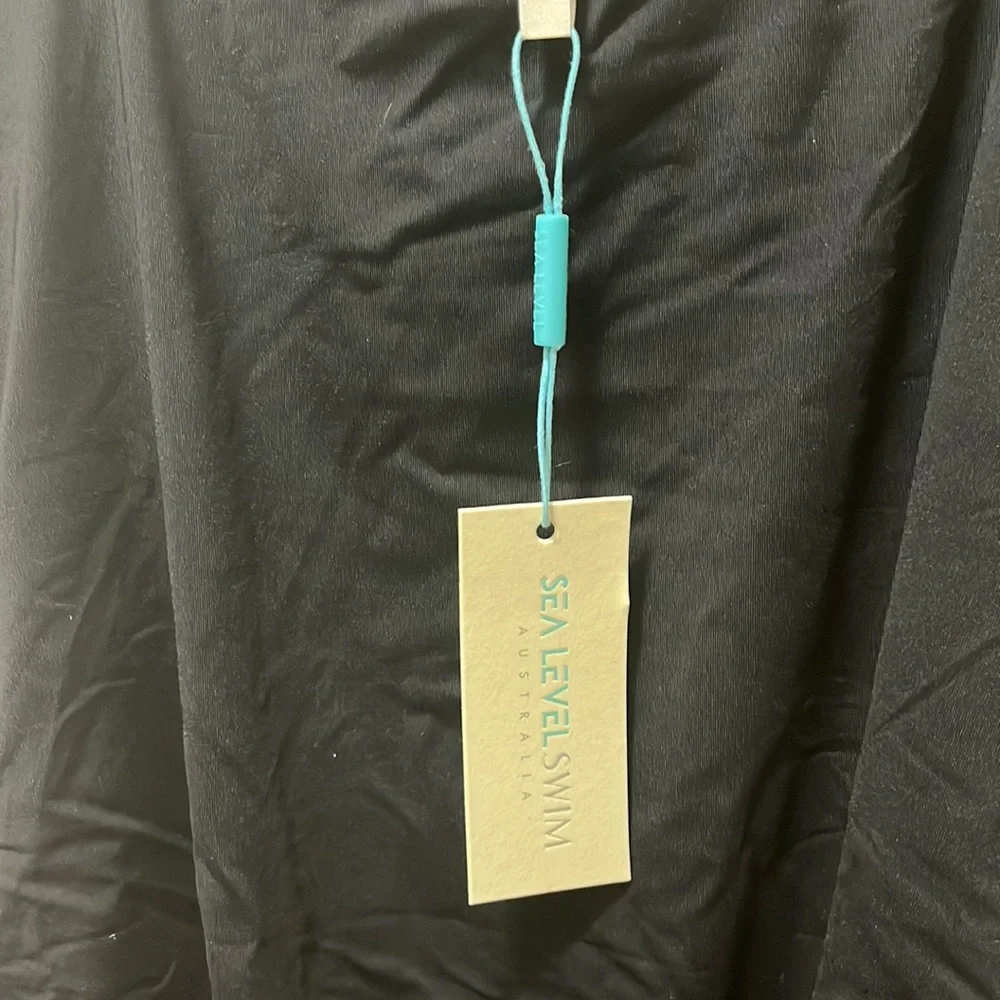 New 🎉 Black Sea level swims Australia swim suit - Picture 3 of 6